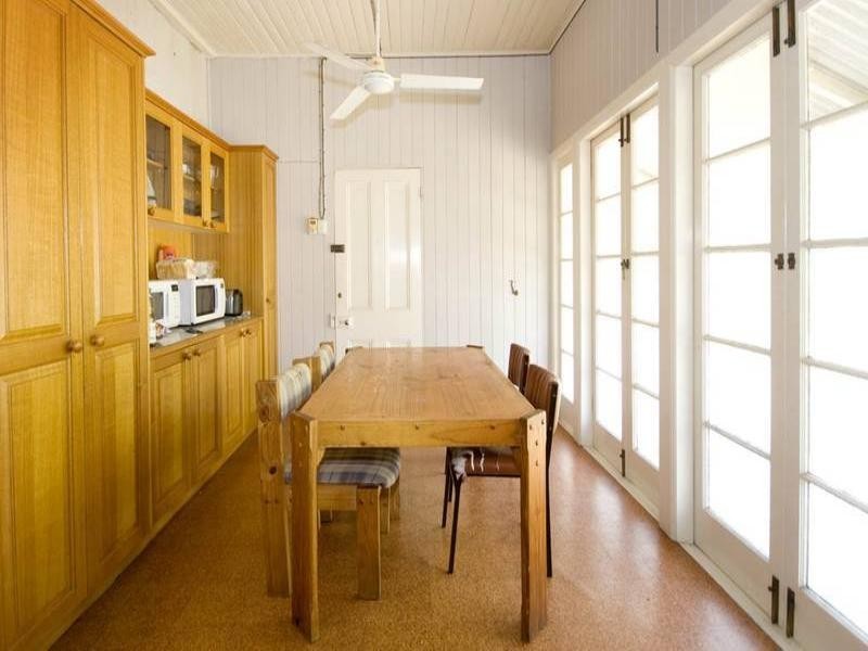 21 Brook Street, Highgate Hill QLD 4101