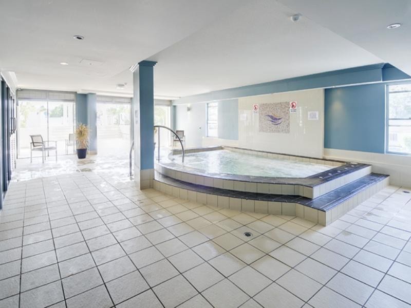 407/87 Landsborough Avenue, Scarborough QLD 4020