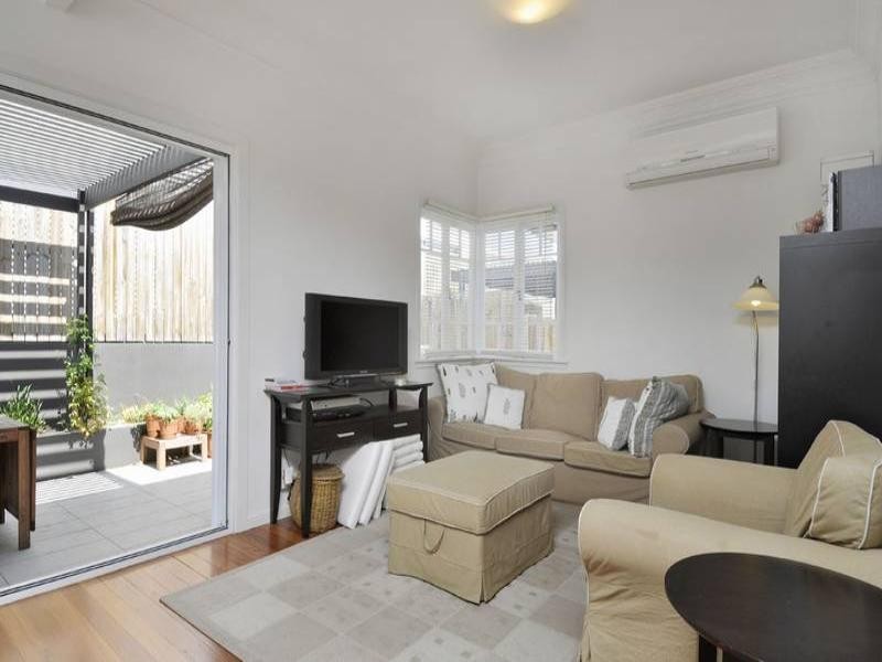 99 Lytton Road, Bulimba QLD 4171