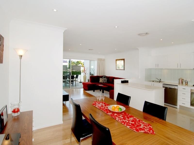 29 Alpha Street, Taringa QLD 4068