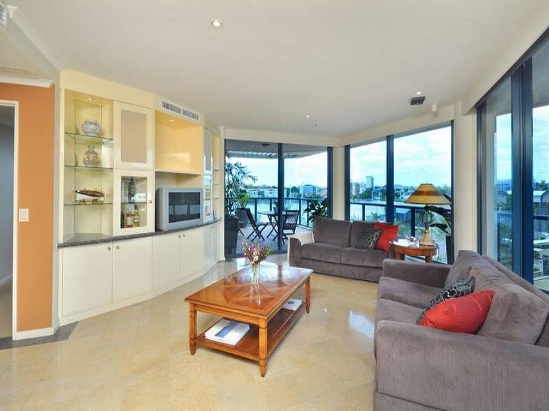 18/8 Goodwin Street, Kangaroo Point QLD 4169