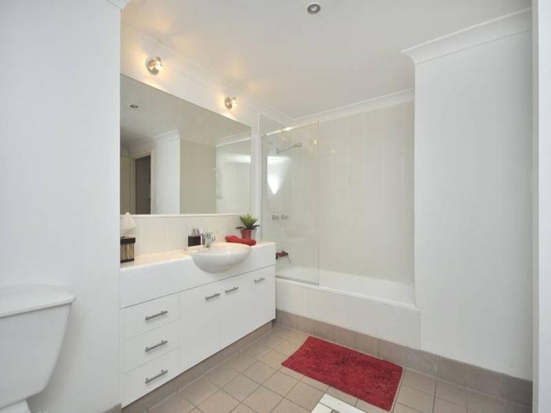 35 Prospect Street, Kangaroo Point QLD 4169