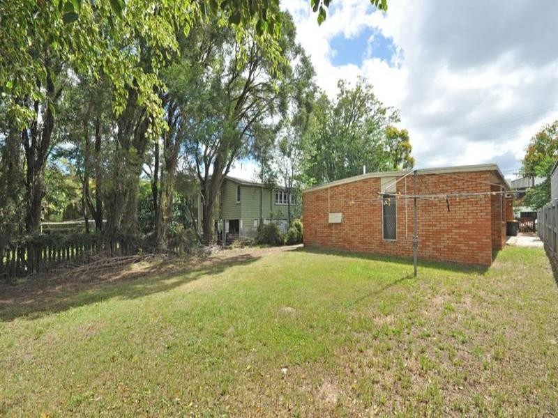 297 Hawthorne Road, Hawthorne QLD 4171