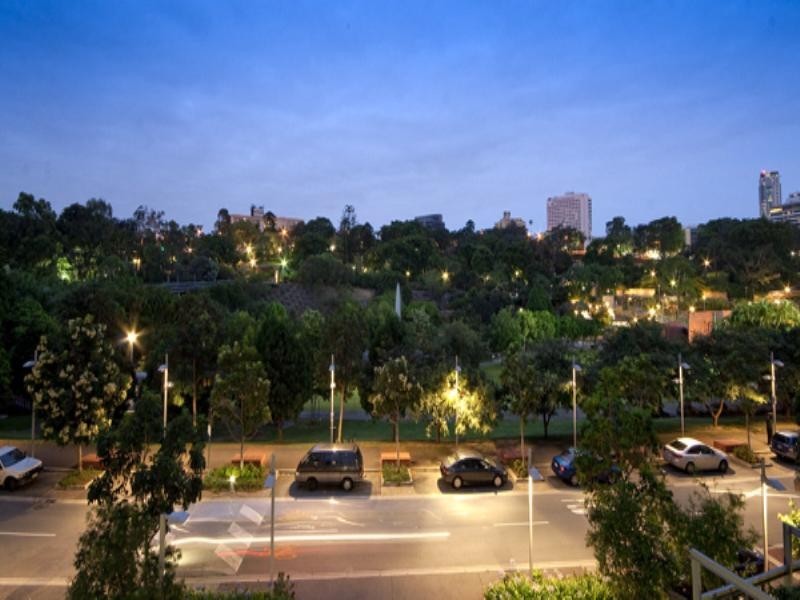 6008/3 Parkland Boulevard, Brisbane QLD 4000