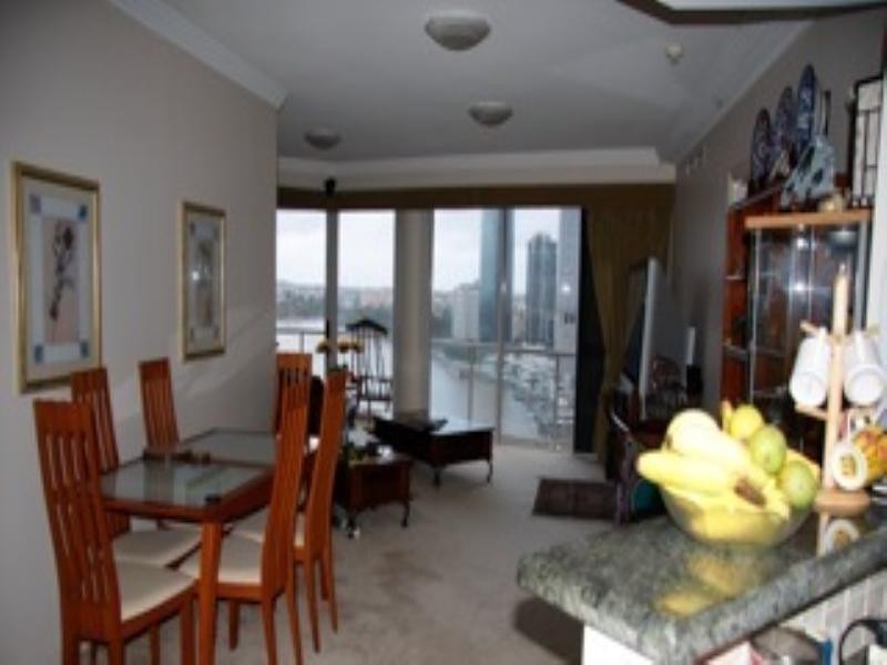 127/32 Macrossan Street, Brisbane QLD 4000