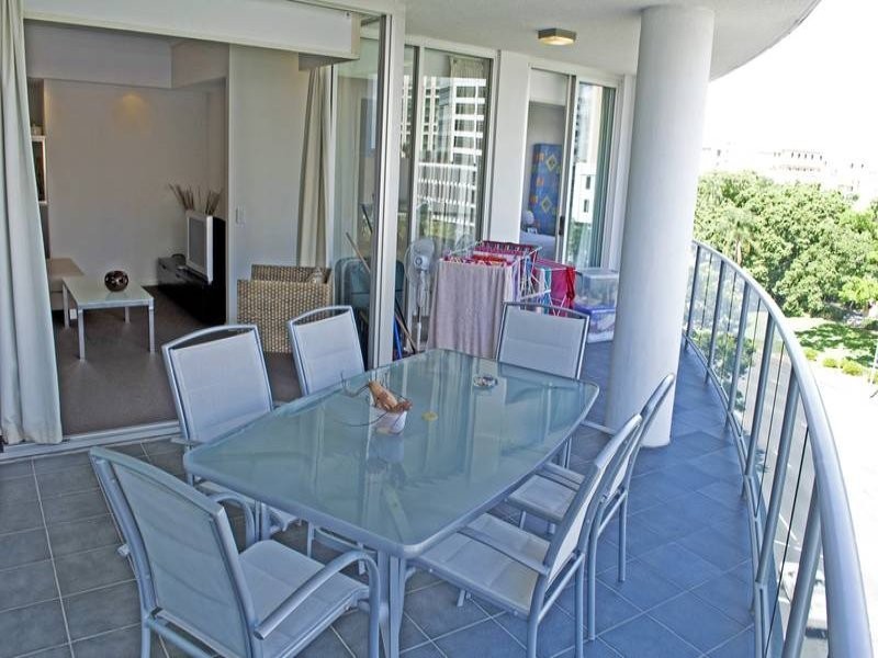 22 Barry Parade, Fortitude Valley QLD 4006