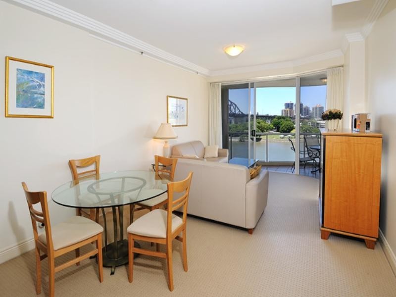 31/32 Macrossan Street, Brisbane QLD 4000