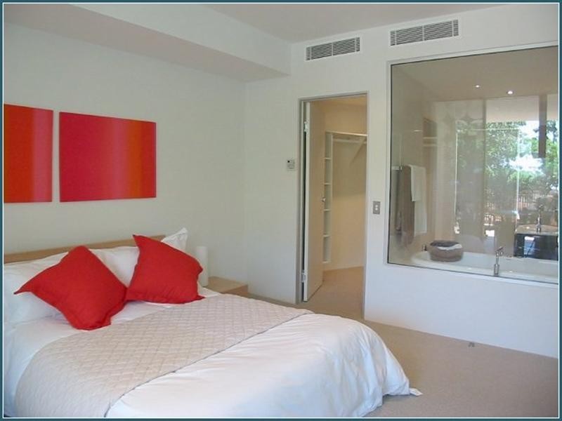 25/20 Newstead Terrace, Newstead QLD 4006