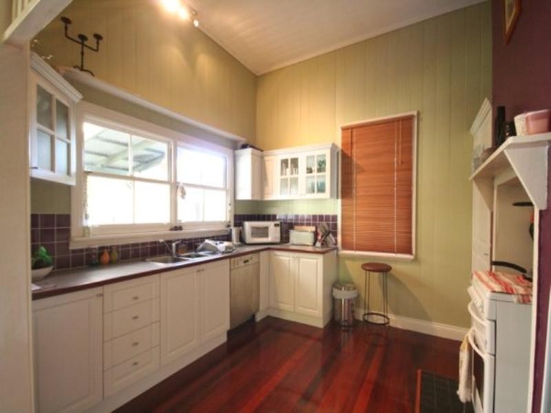 East Brisbane QLD 4169