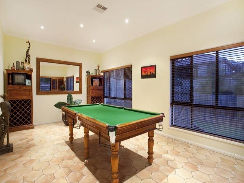 31 Killarney Place, Chermside West QLD 4032