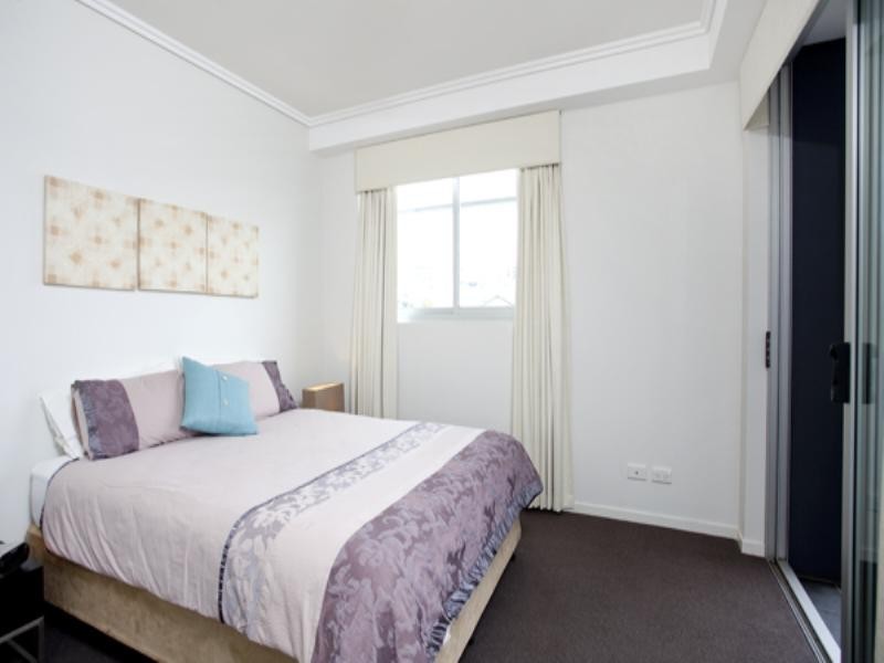 43/22 Barry Parade, Spring Hill QLD 4000