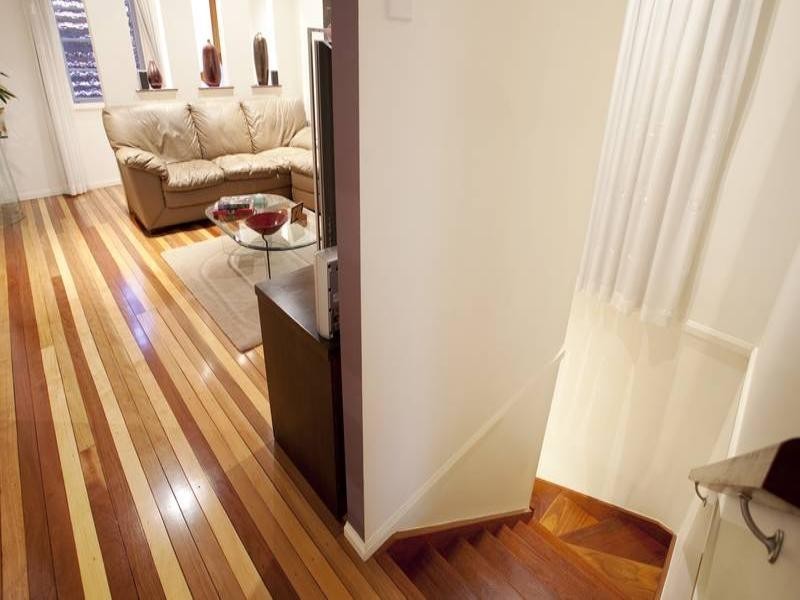 36 Ninth Avenue, Coorparoo QLD 4151