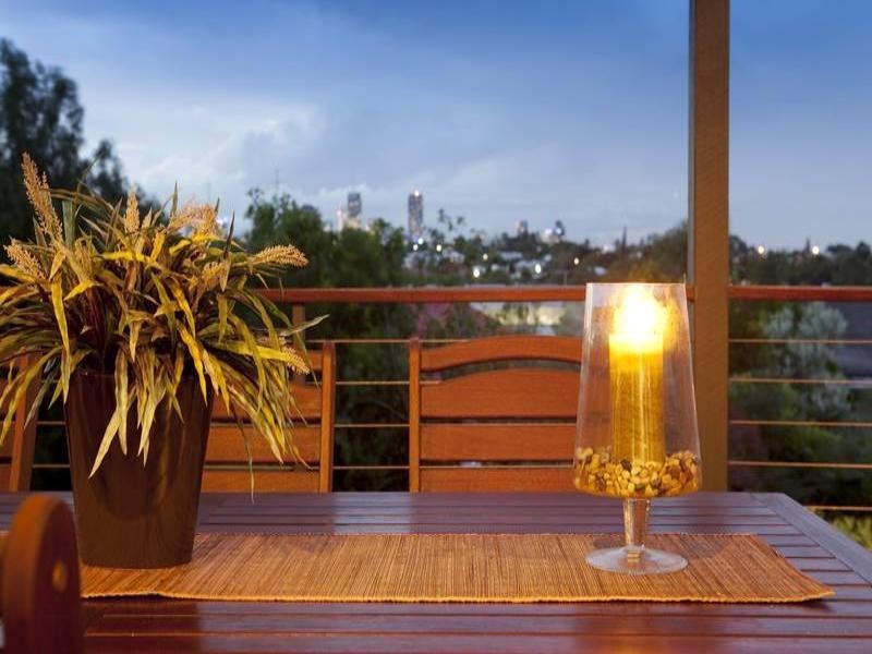 36 Ninth Avenue, Coorparoo QLD 4151