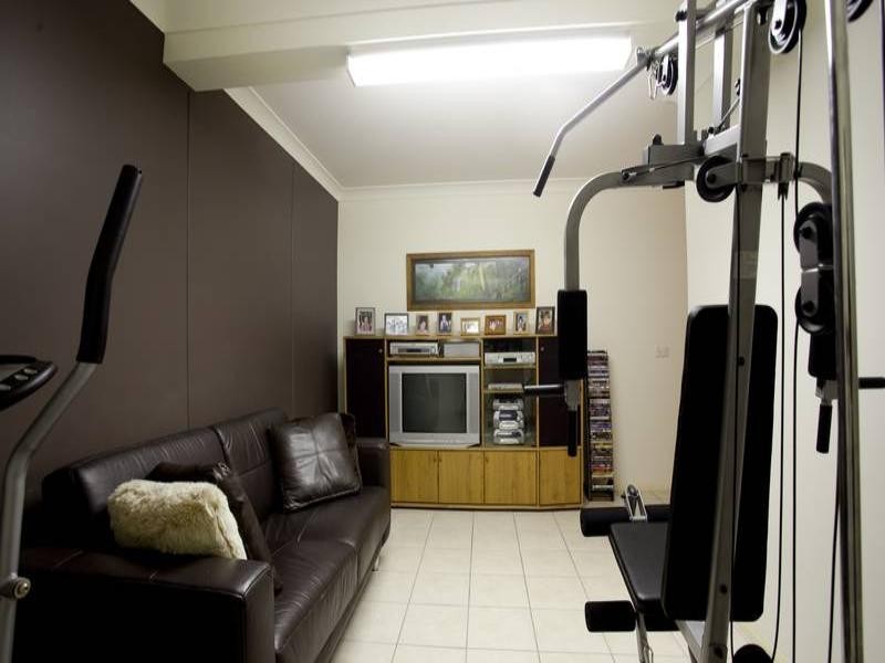 36 Ninth Avenue, Coorparoo QLD 4151