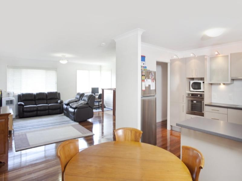 19 Morialta Street, Mansfield QLD 4122