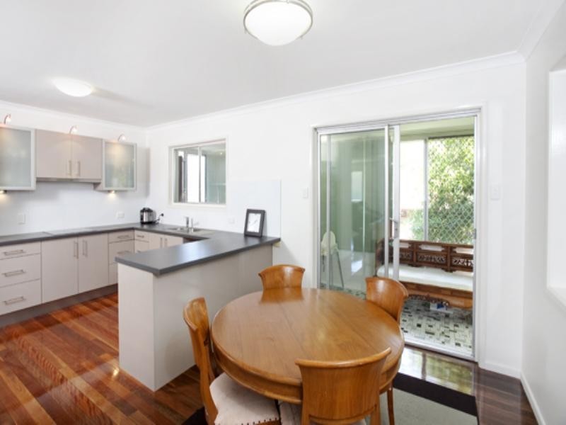 19 Morialta Street, Mansfield QLD 4122