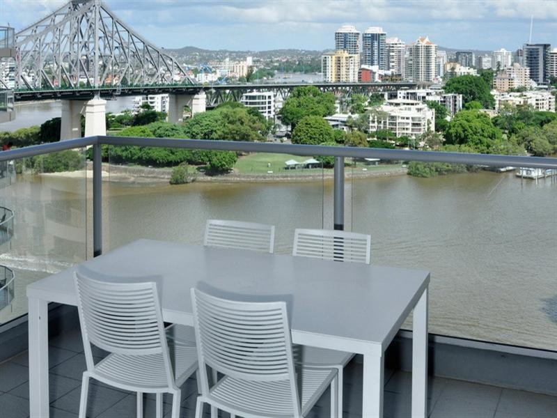 142/30 Macrossan Street, Brisbane QLD 4000