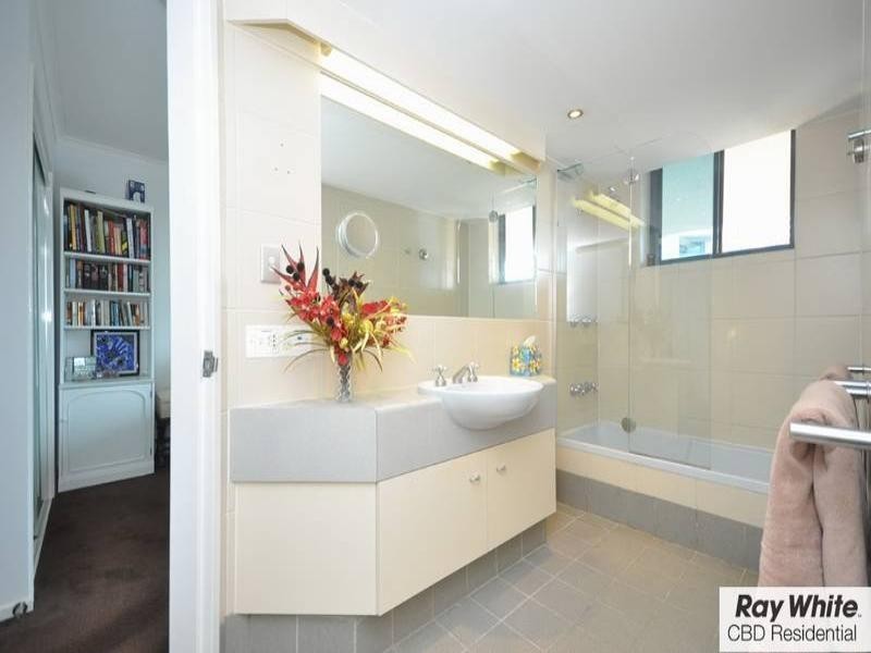401/44 Ferry Street, Kangaroo Point QLD 4169