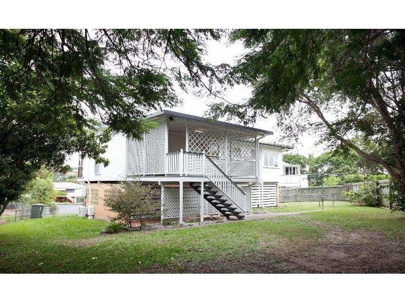 2 Furley Street, Aspley QLD 4034