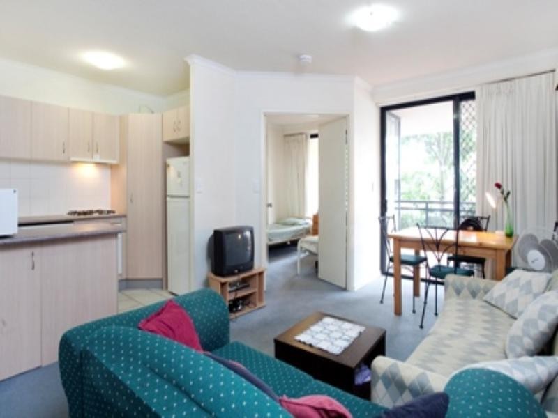 38/2 St Pauls Terrace, Spring Hill QLD 4000