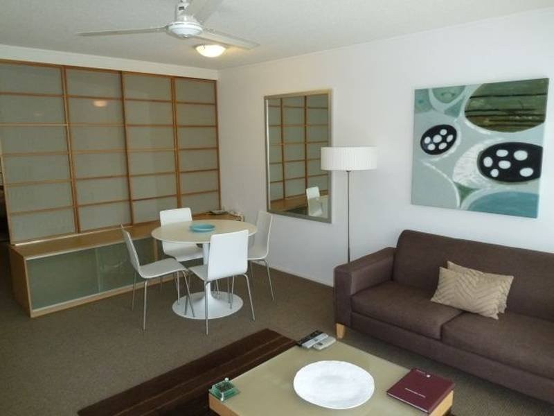 28/15 Goodwin Street, Kangaroo Point QLD 4169