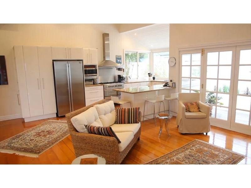 67 Markwell Street, Hamilton QLD 4007
