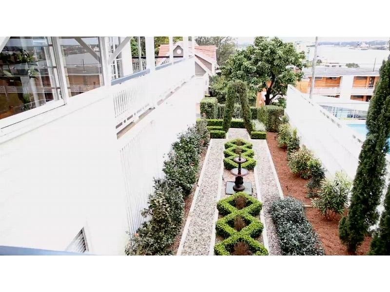 67 Markwell Street, Hamilton QLD 4007