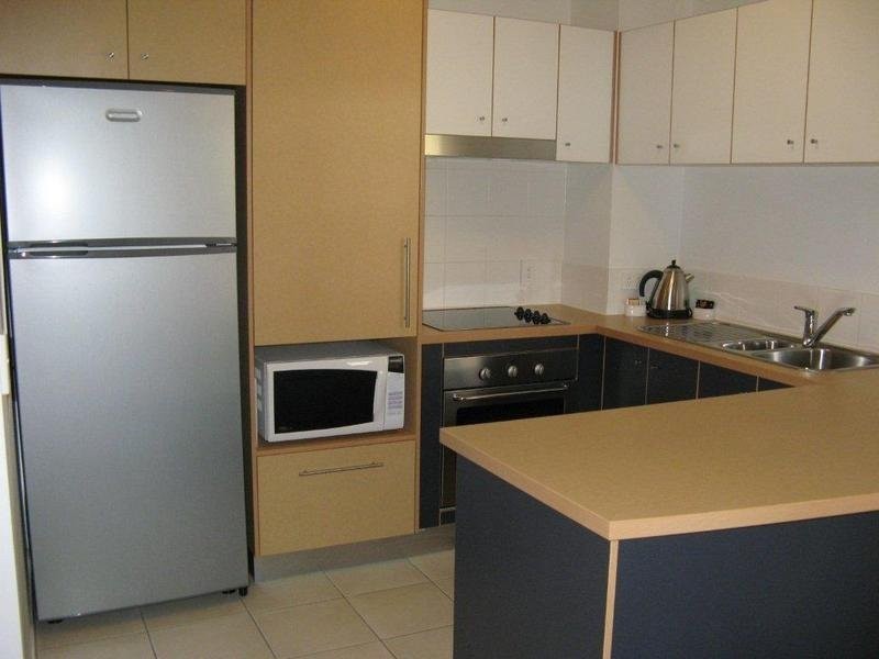 3/15 Goodwin Street, Kangaroo Point QLD 4169