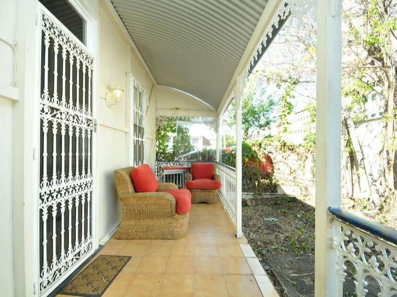 35 Wedd Street, Spring Hill QLD 4000