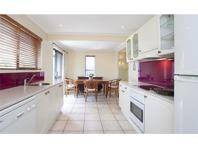 23 Briggs Road, Springwood QLD 4127