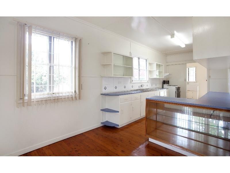 11 Strathdale Street, Aspley QLD 4034