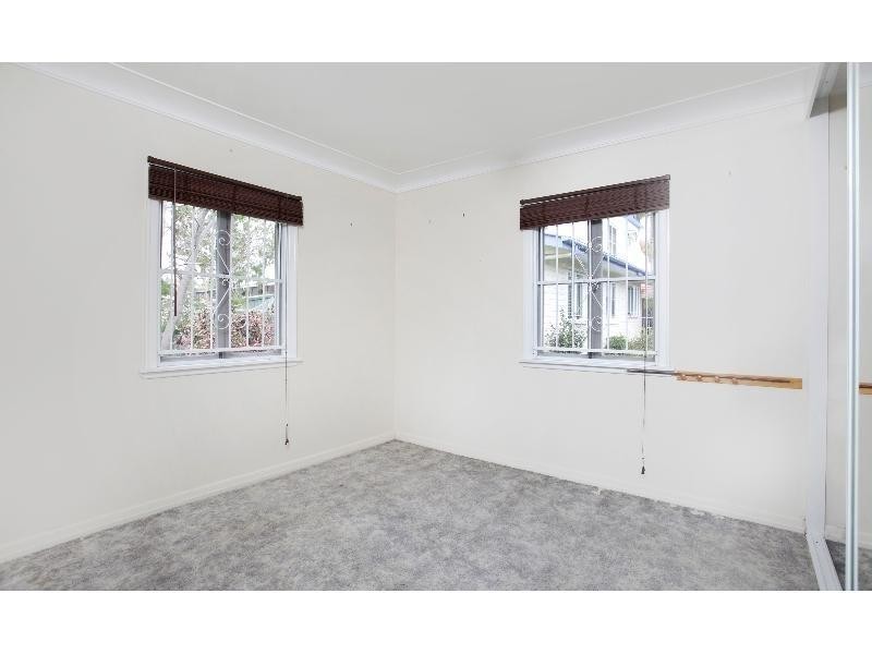 11 Strathdale Street, Aspley QLD 4034