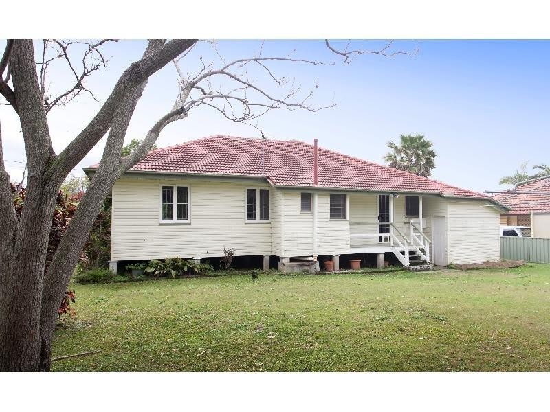 11 Strathdale Street, Aspley QLD 4034