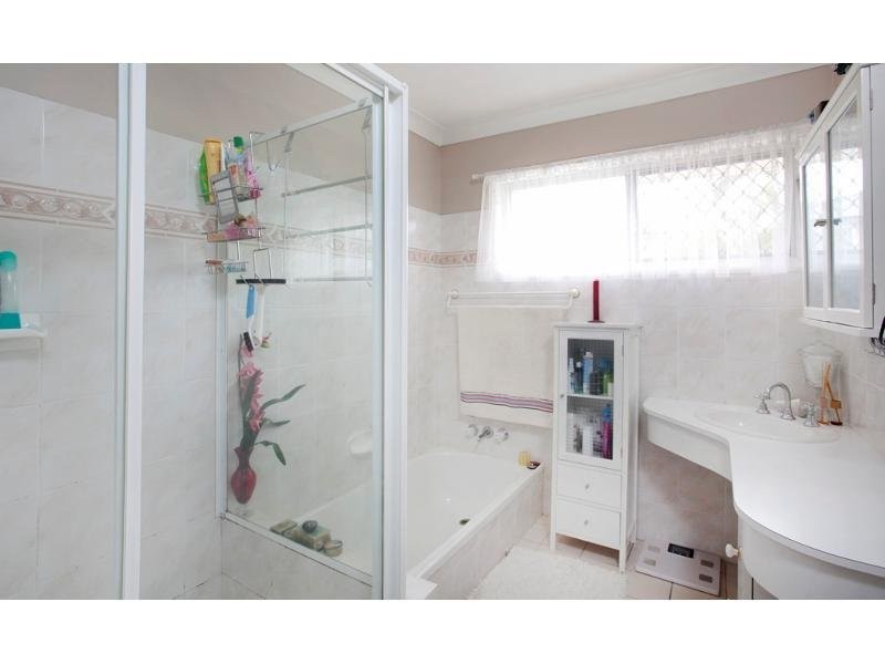 145 Greenmeadow Road, Mansfield QLD 4122