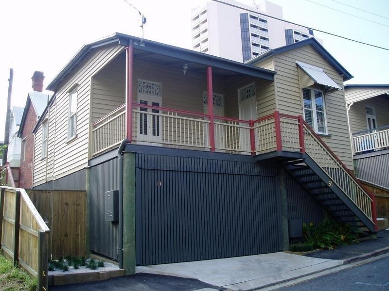 51 Birley Street, Spring Hill QLD 4000