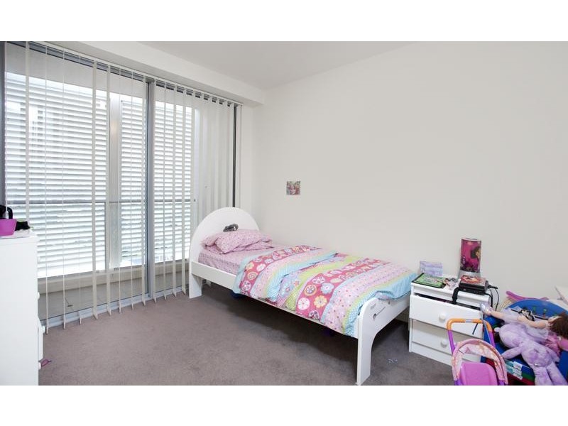 28/142 Prince Edward Parade, Scarborough QLD 4020