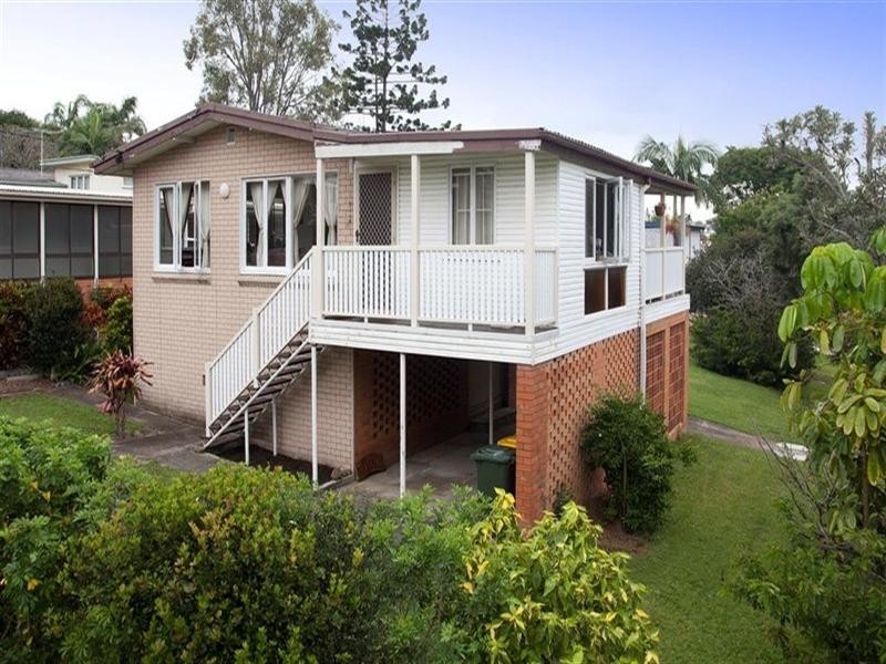 1 Sandra Street, Geebung QLD 4034