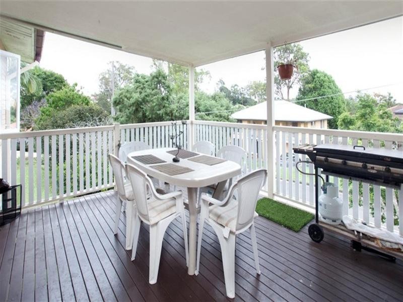 1 Sandra Street, Geebung QLD 4034