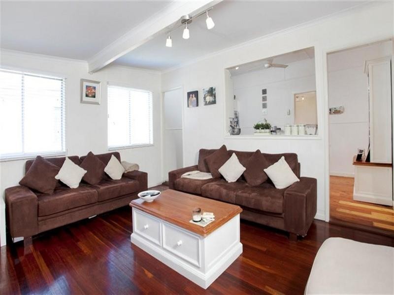 97 Brook Street, Windsor QLD 4030