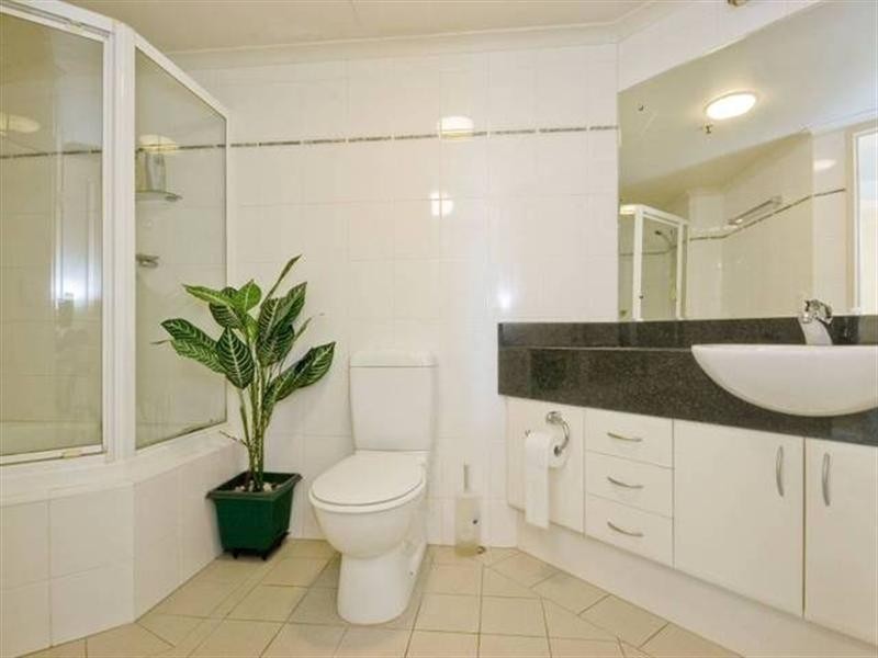 96/35 Howard Street, Brisbane QLD 4000