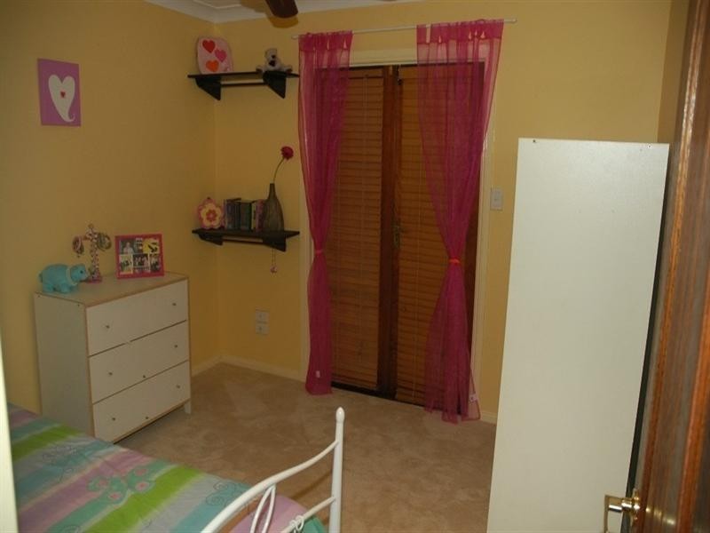 53 Kumbari Crescent, Mitchelton QLD 4053