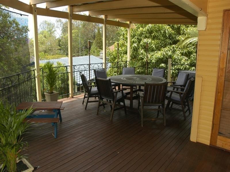 53 Kumbari Crescent, Mitchelton QLD 4053