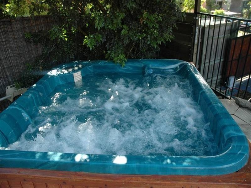 53 Kumbari Crescent, Mitchelton QLD 4053