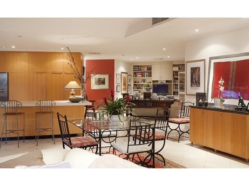 101/21 Pixley Street, Kangaroo Point QLD 4169