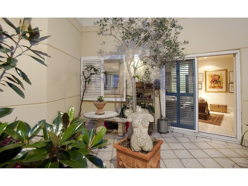 101/21 Pixley Street, Kangaroo Point QLD 4169