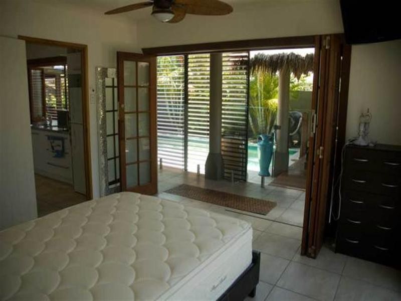 8 Hinkler Parade, Maroochydore QLD 4558