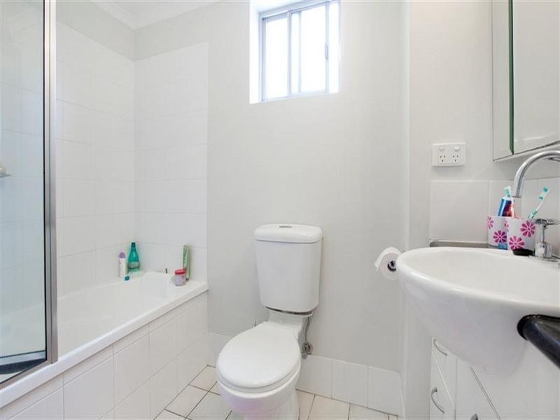 706/82 Bowen Street, Spring Hill QLD 4000