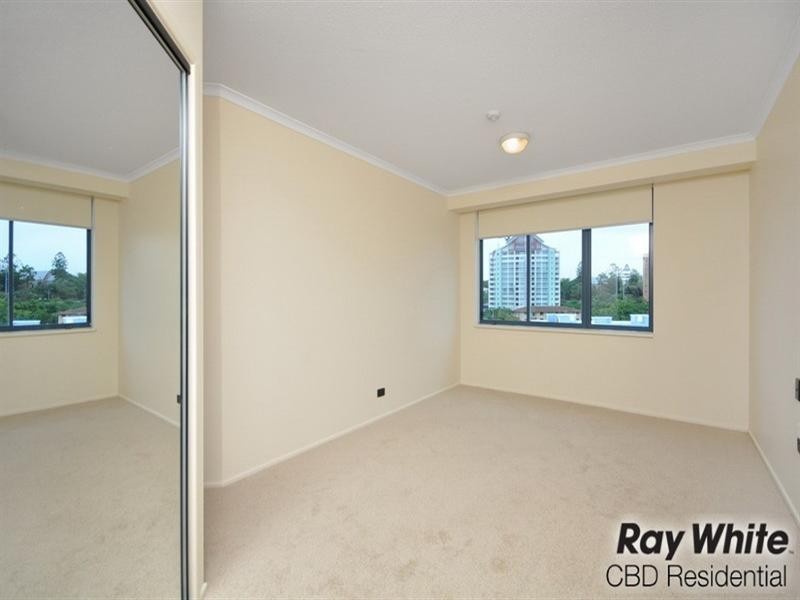 708/44 Ferry Street, Kangaroo Point QLD 4169