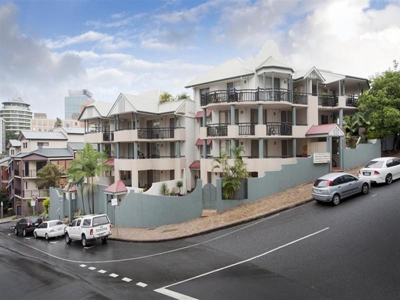 13/40 Sedgebrook Street, Spring Hill QLD 4000