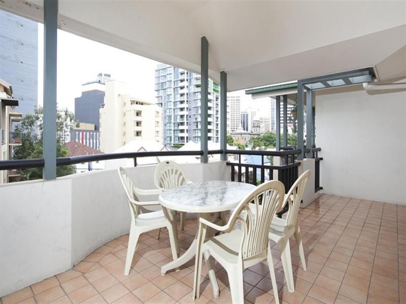 13/40 Sedgebrook Street, Spring Hill QLD 4000